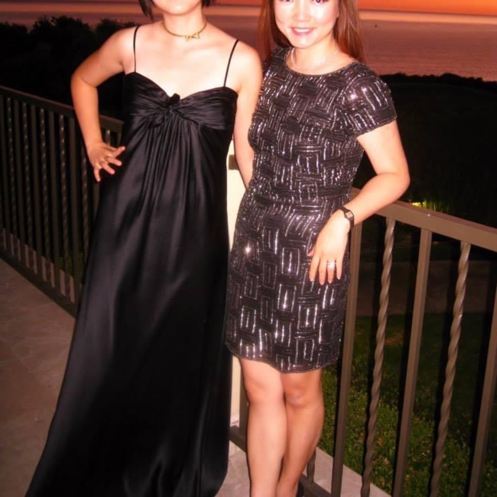 BCBGMAXAZRIA silk black gown size XS